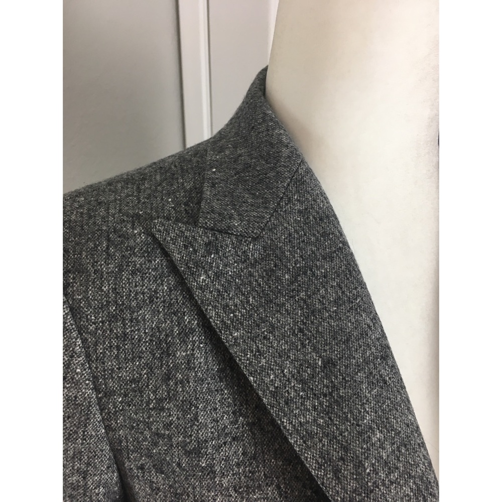 THEORY Virgin Wool Blazer - Picture 3 of 9